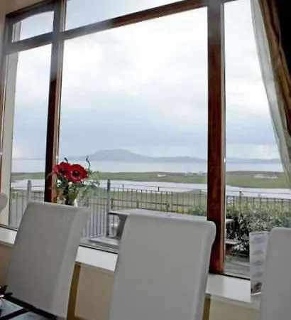 Ocean Hotel Clifden